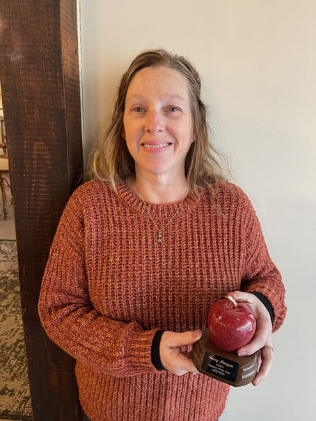 Tracy Morgan Receives the 2024 EIBEA Teacher of the Year Award